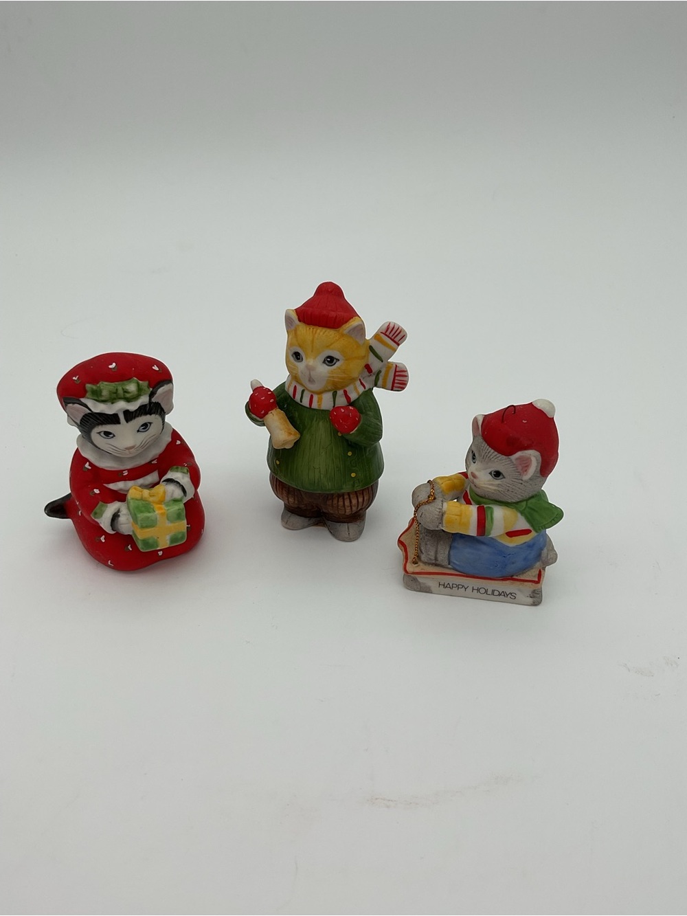 Vintage 1985 Schmid Kitty Cucumber Holiday Kitten Figurine Set